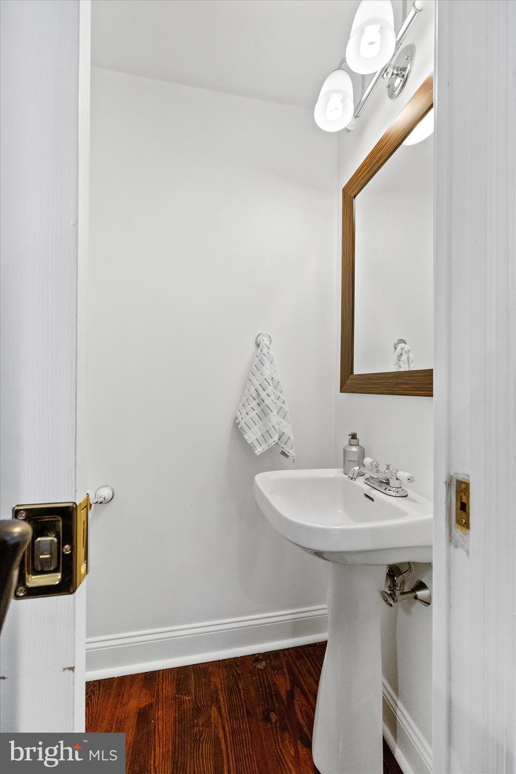 CONSHOHOCKEN - Residential