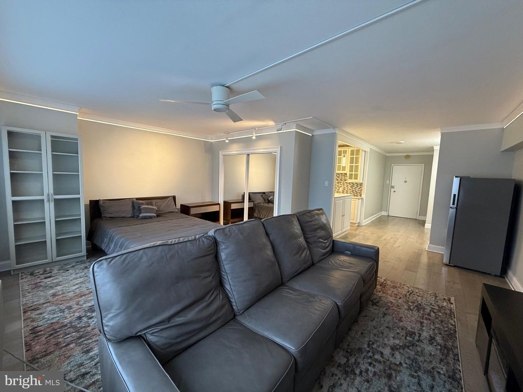 Photo of 7900 Old York Road #308-B, ELKINS PARK, PA 19027 (MLS # PAMC2156742)