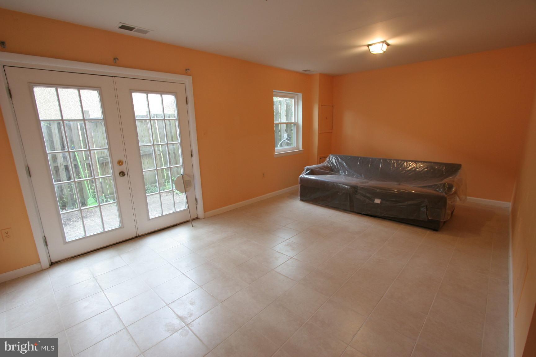 BRIGHTON WEST - Residential