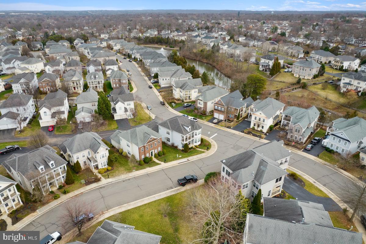 SUMNER LAKE - Residential