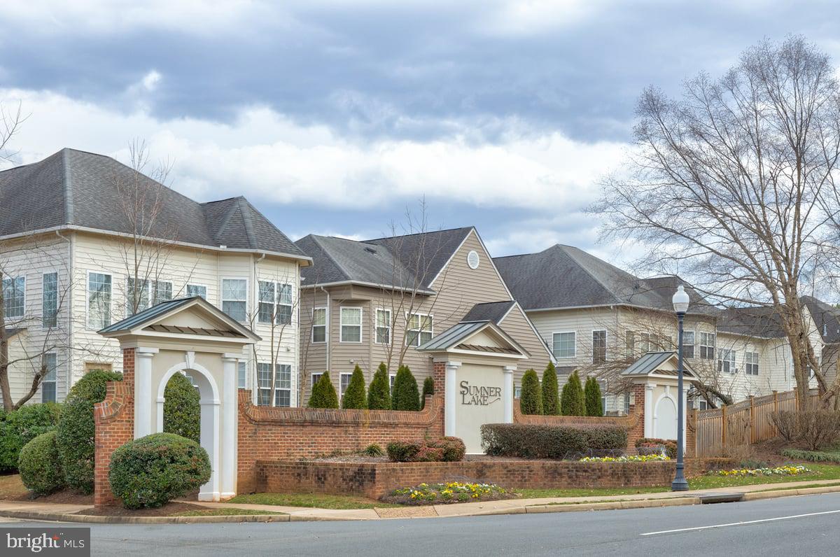 SUMNER LAKE - Residential