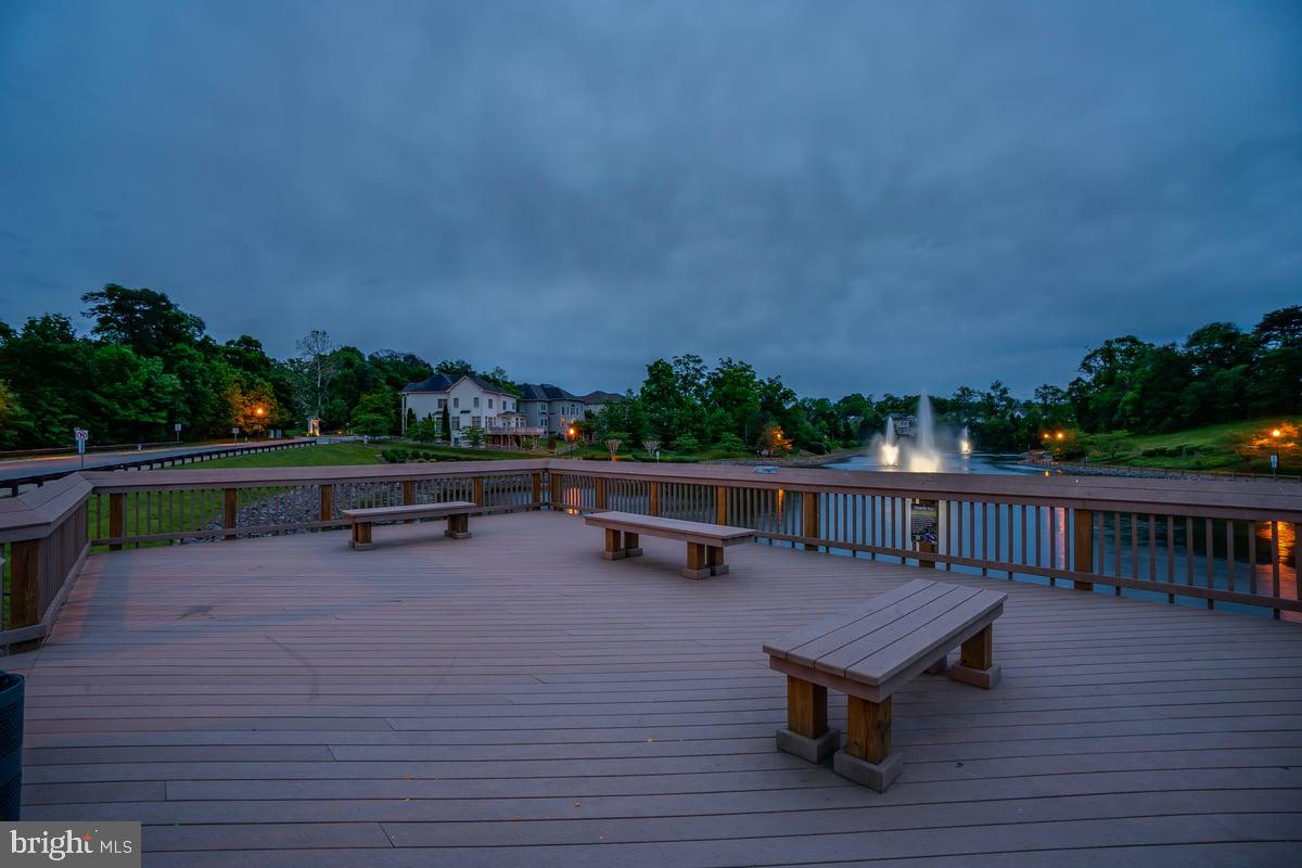 SUMNER LAKE - Residential