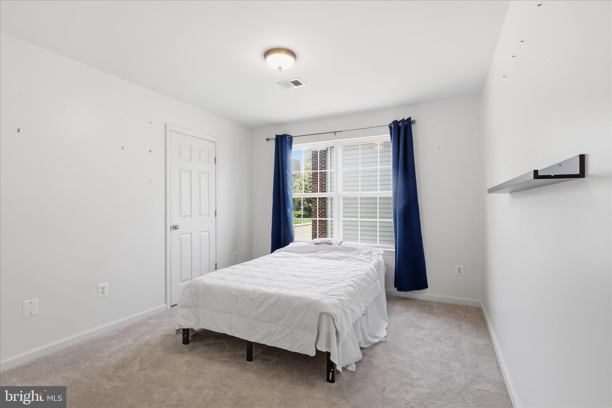 SUMNER LAKE - Residential