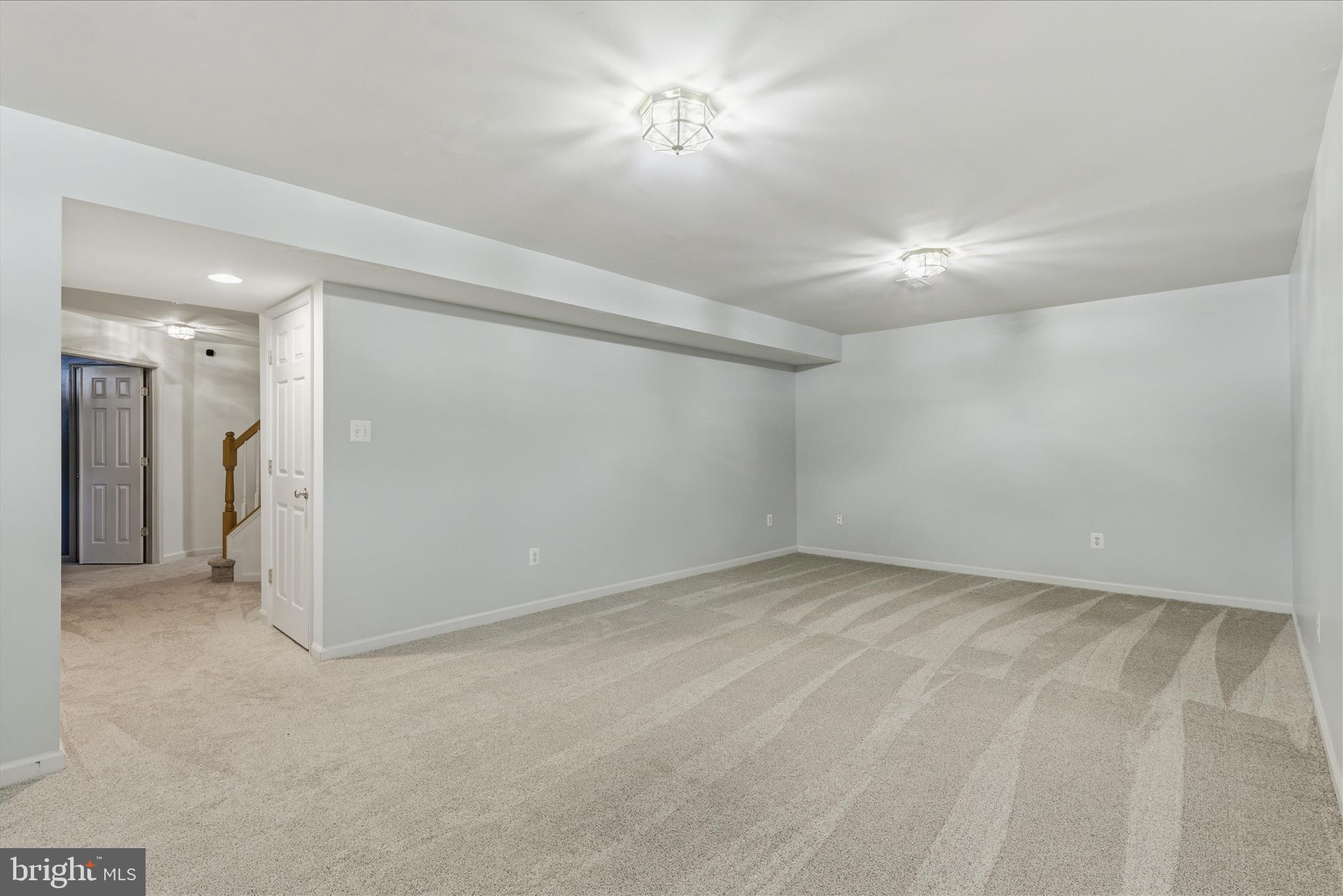 SUMNER LAKE - Residential