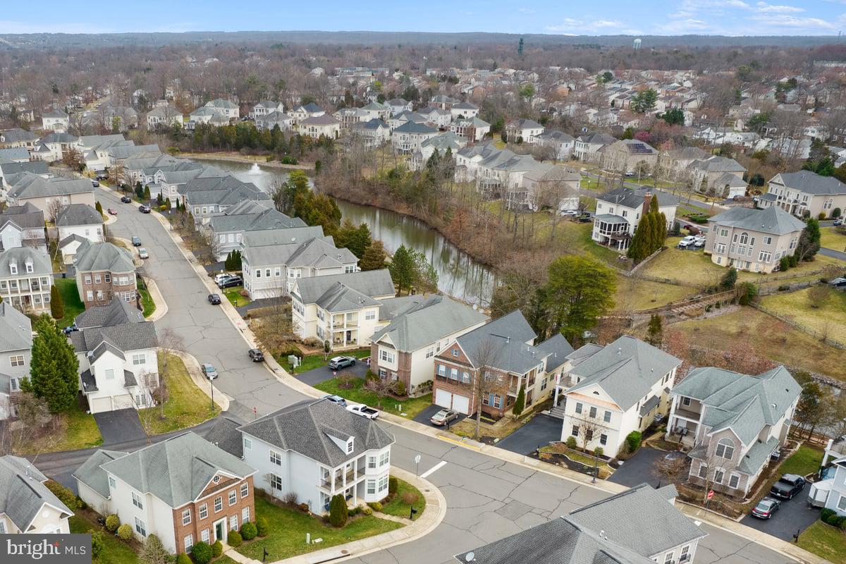 SUMNER LAKE - Residential