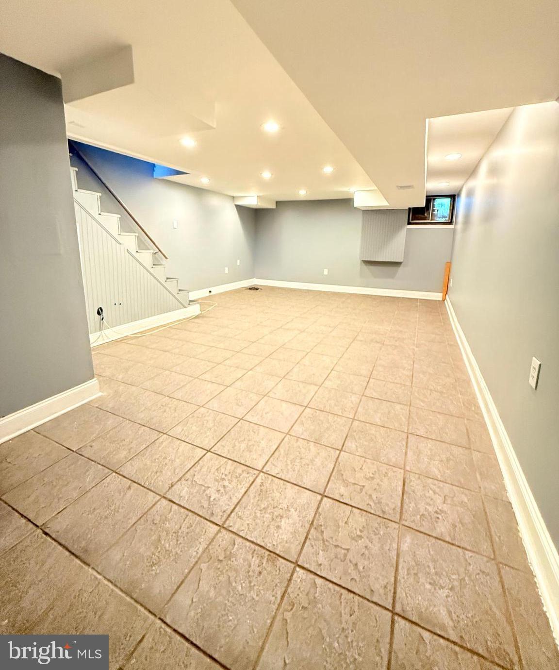 MIDDLESEX - Residential