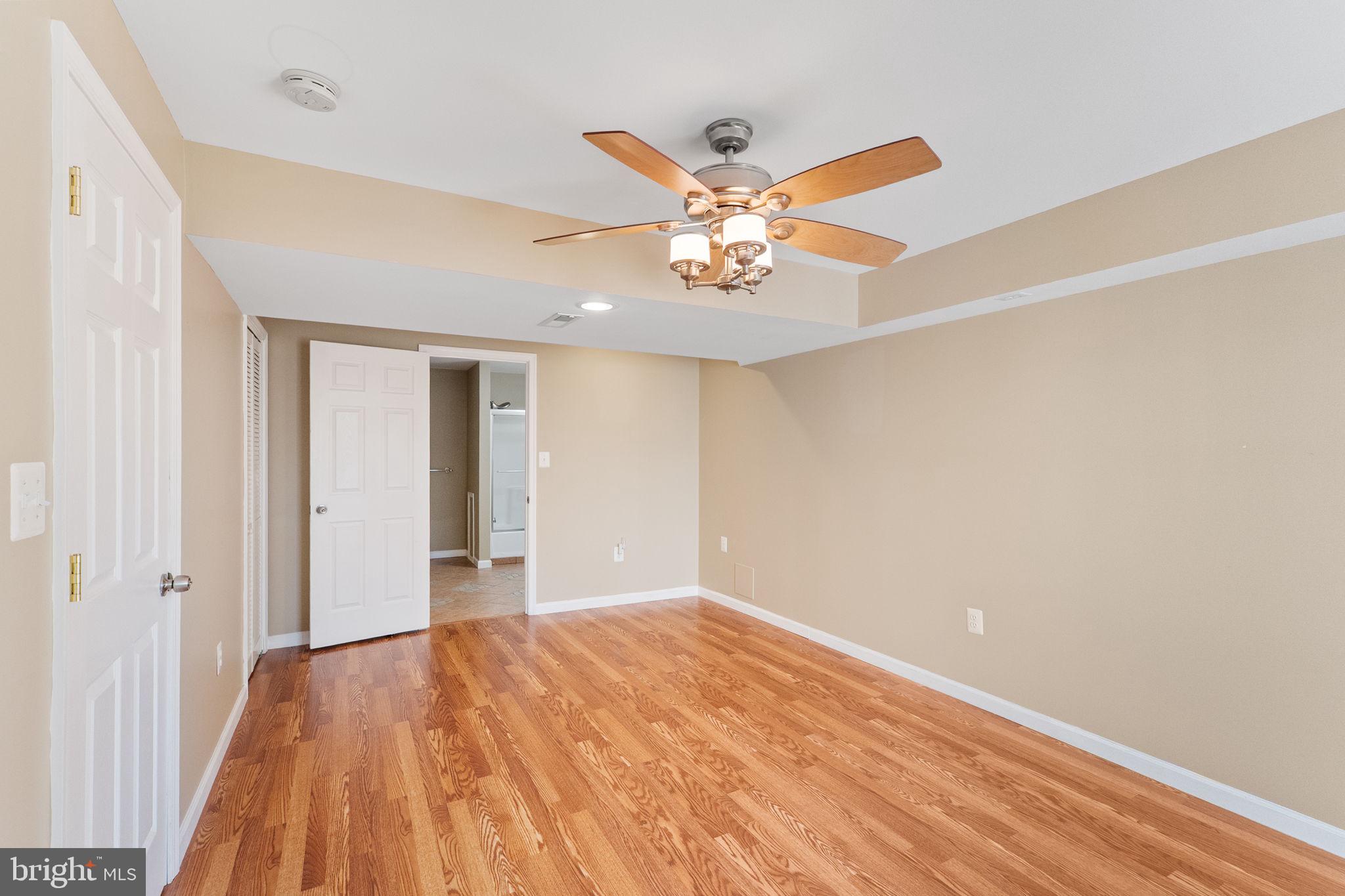 POTOMAC VISTAS - Residential