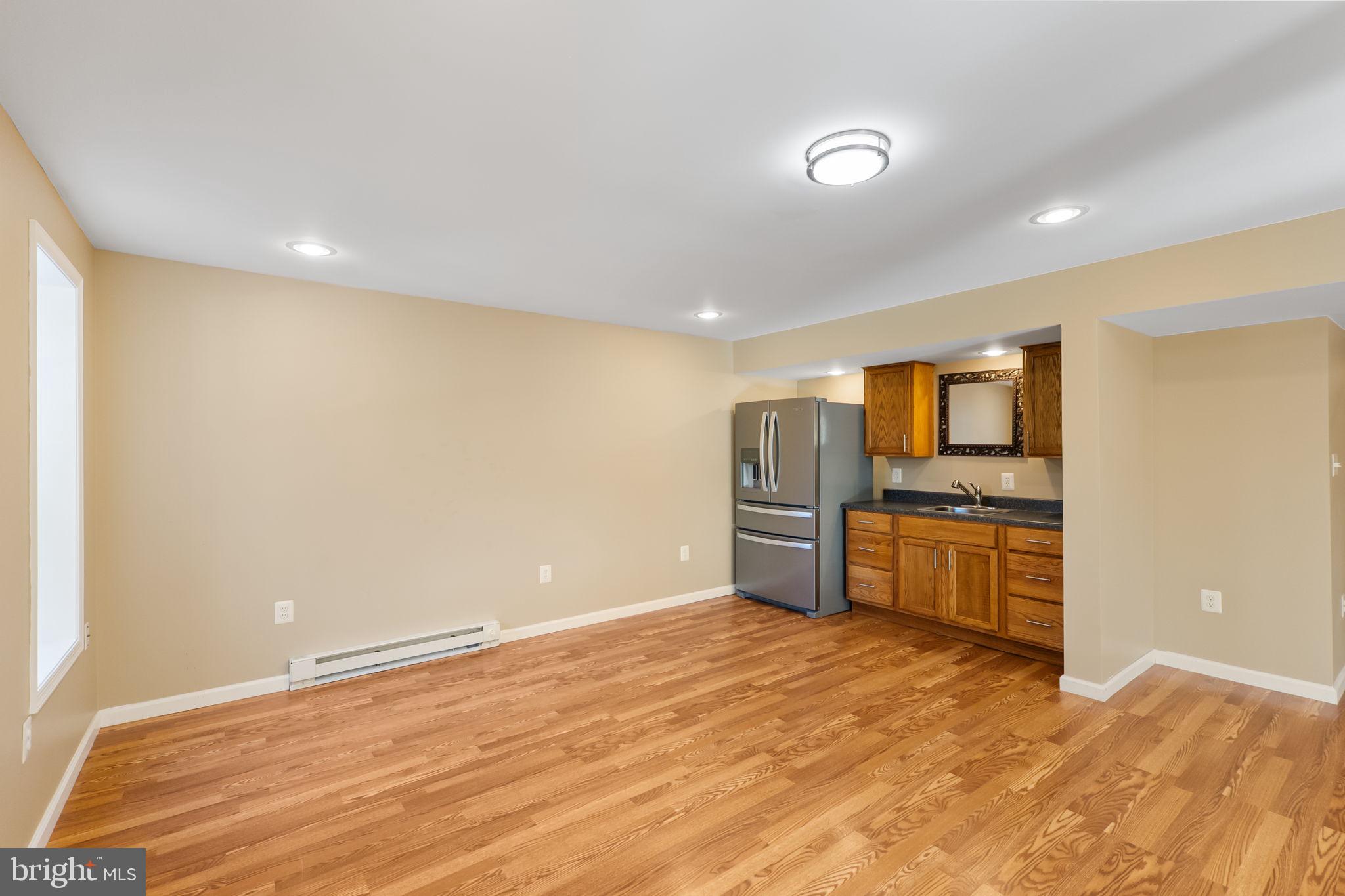 POTOMAC VISTAS - Residential