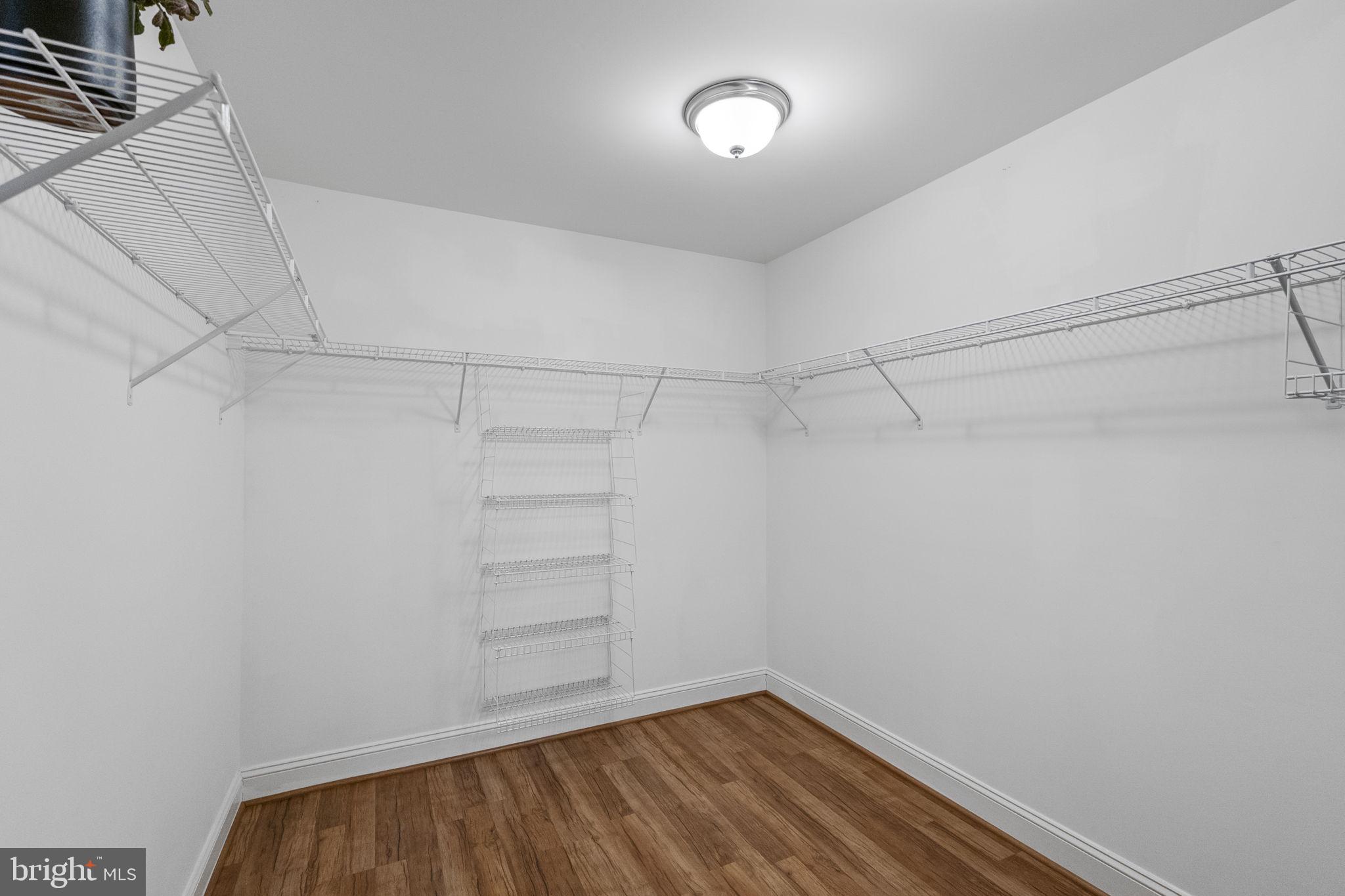 POTOMAC VISTAS - Residential