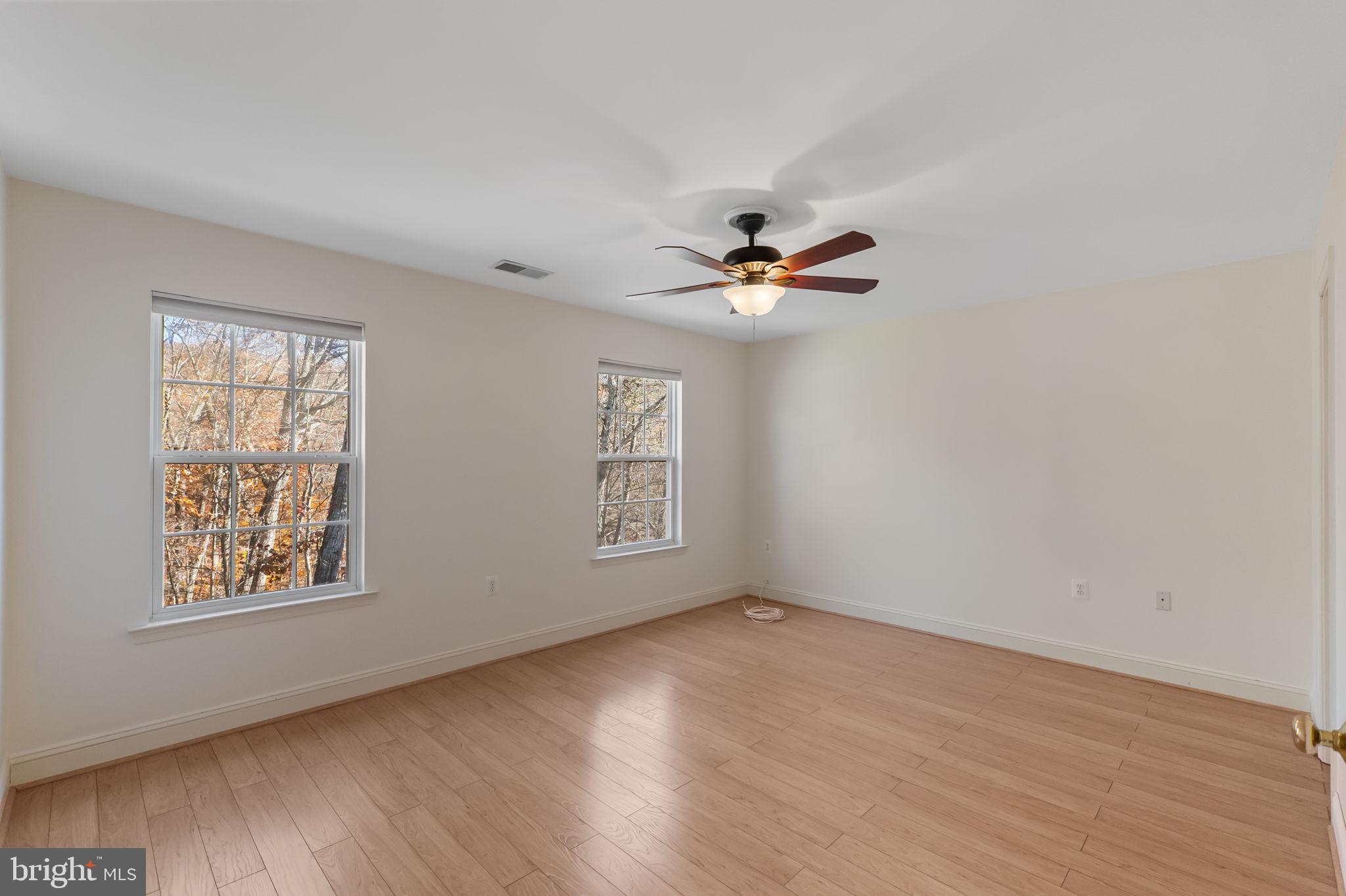 POTOMAC VISTAS - Residential