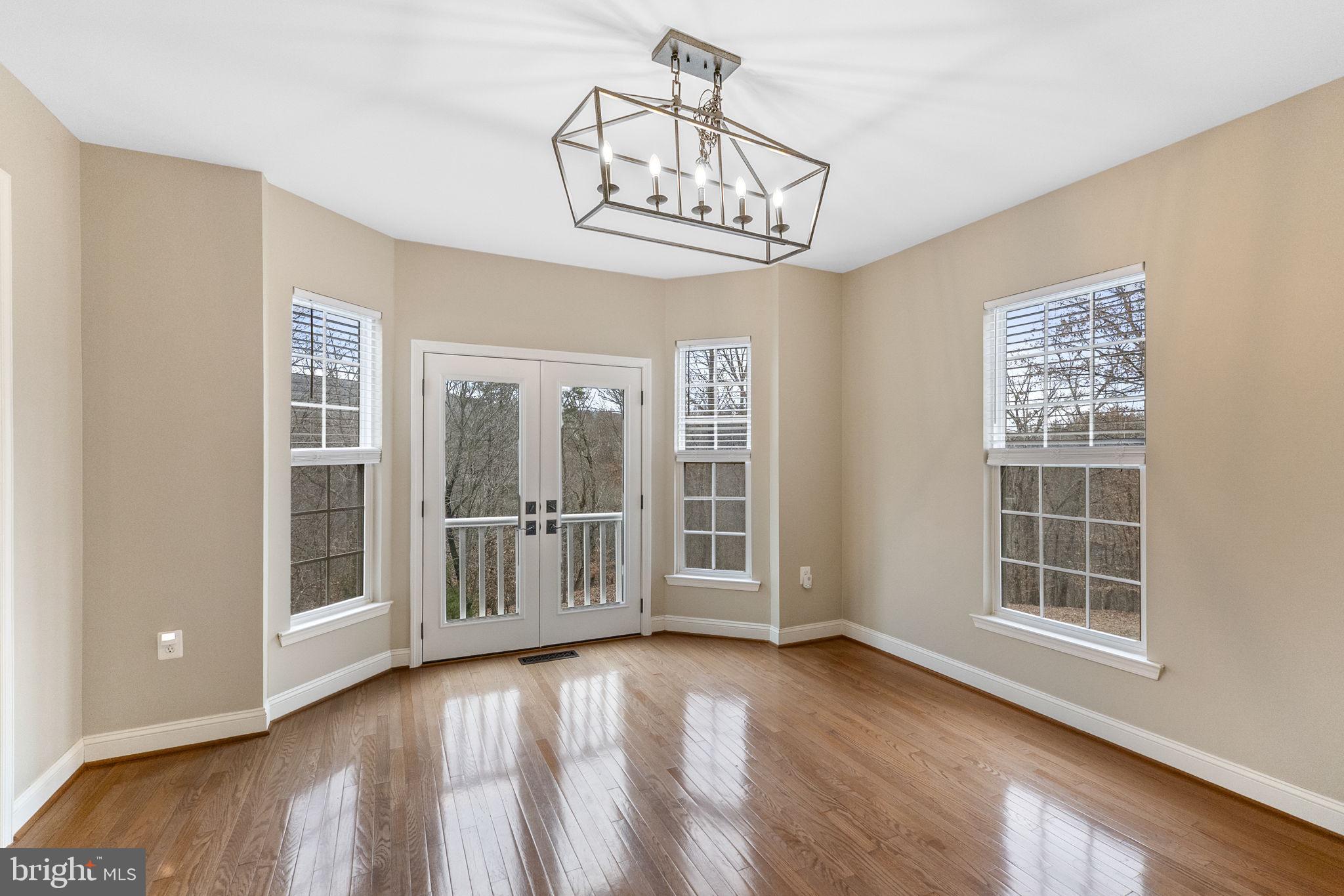 POTOMAC VISTAS - Residential