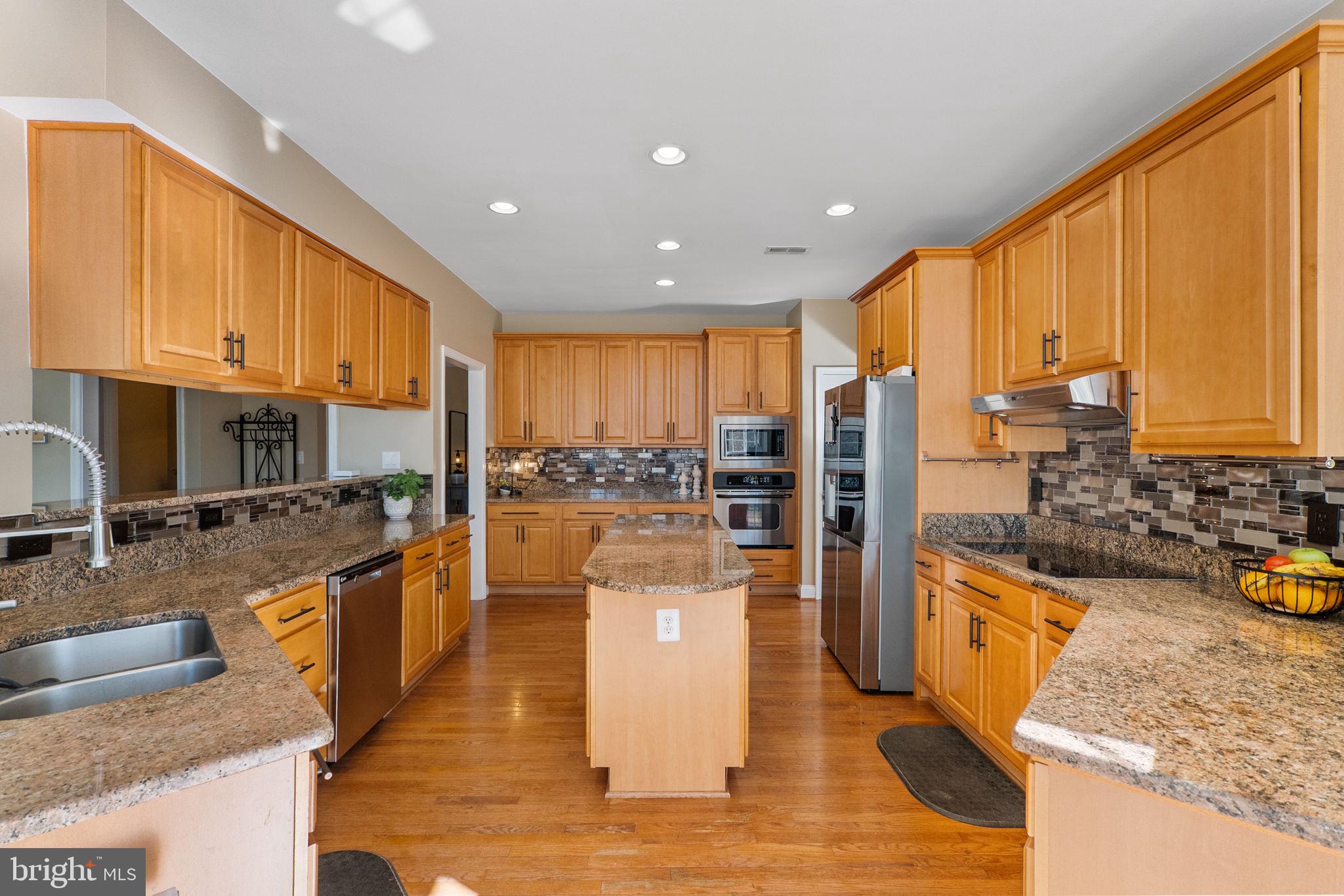 POTOMAC VISTAS - Residential