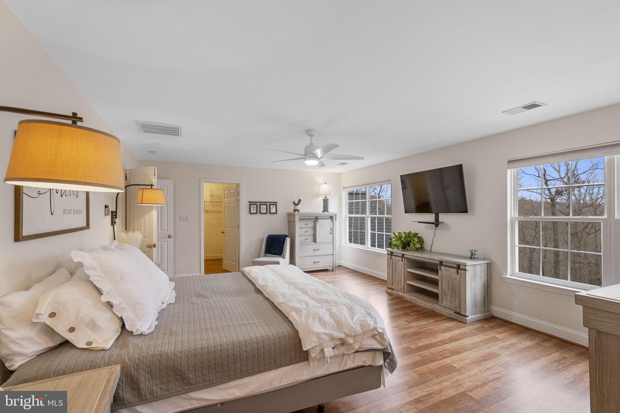 POTOMAC VISTAS - Residential