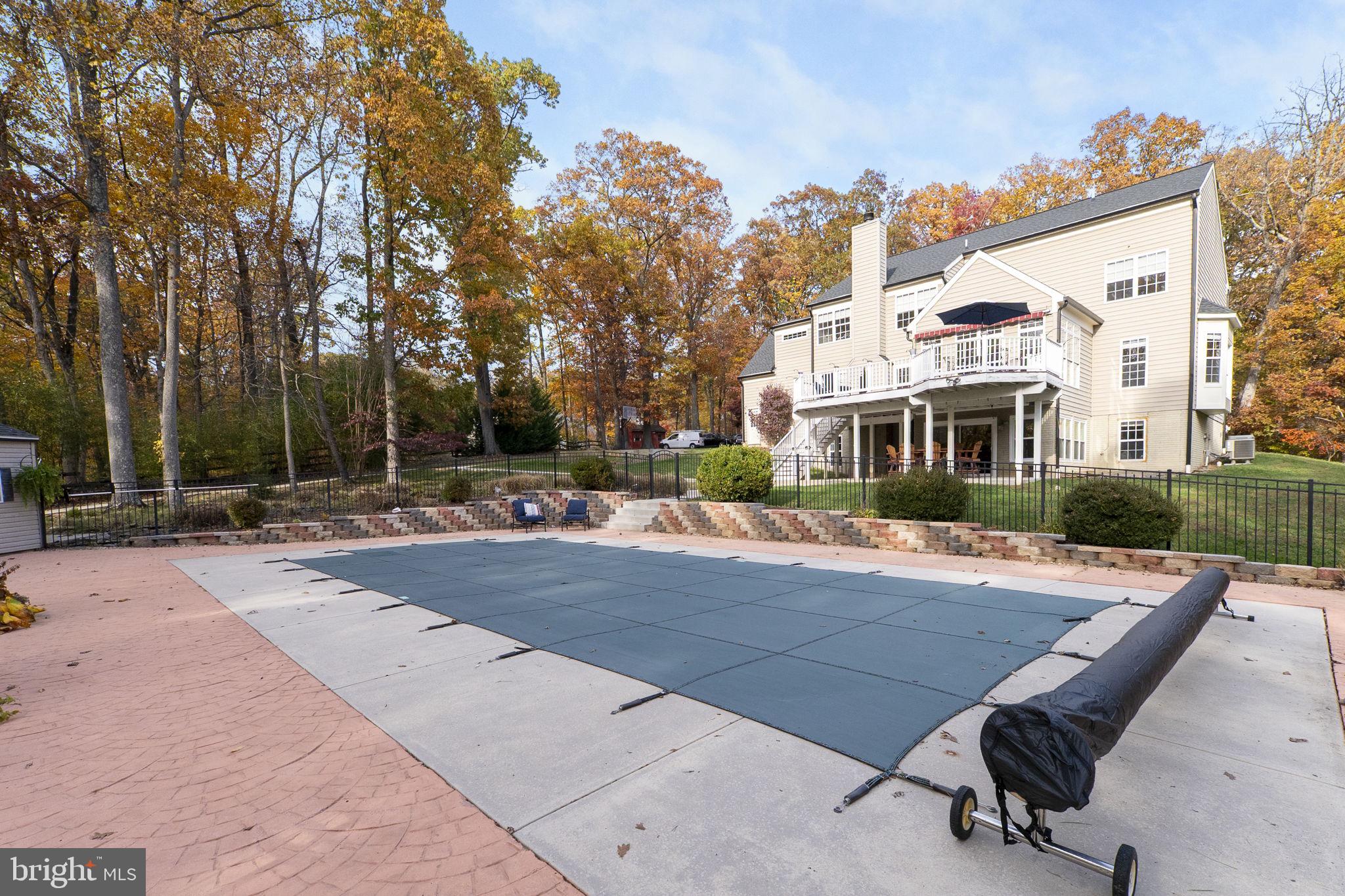 POTOMAC VISTAS - Residential