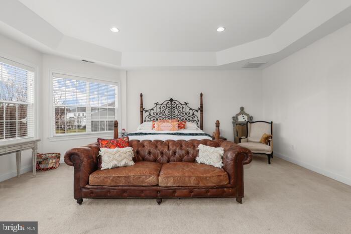 QUARRY LAKE - Residential Lease