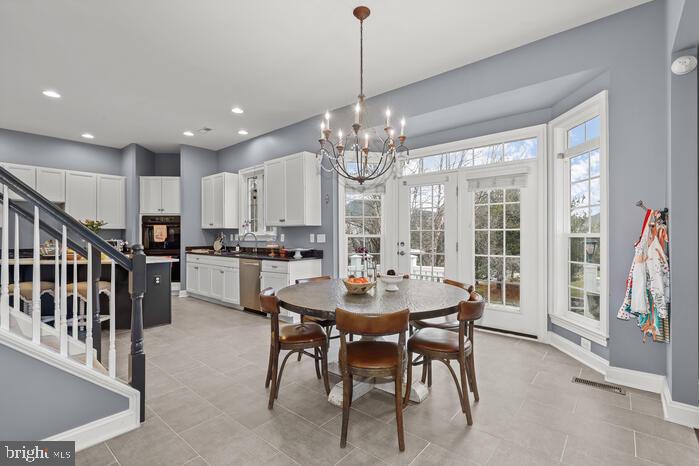 QUARRY LAKE - Residential Lease