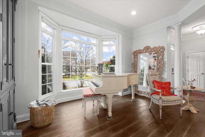 QUARRY LAKE - Residential Lease