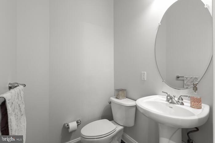 QUARRY LAKE - Residential Lease