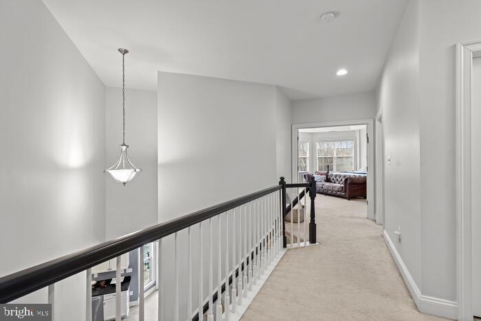 QUARRY LAKE - Residential Lease