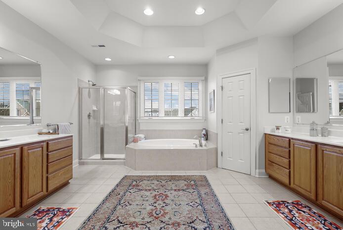 QUARRY LAKE - Residential Lease