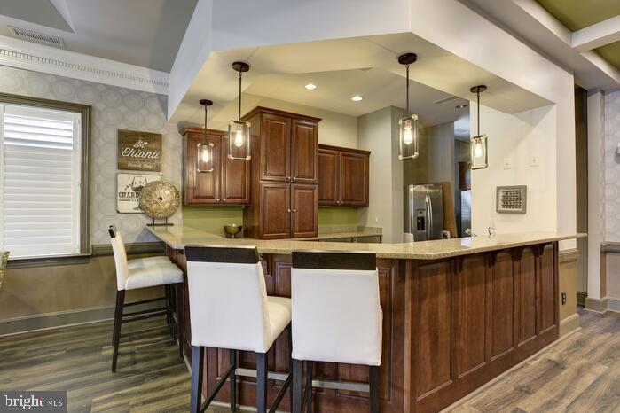 QUARRY LAKE - Residential Lease