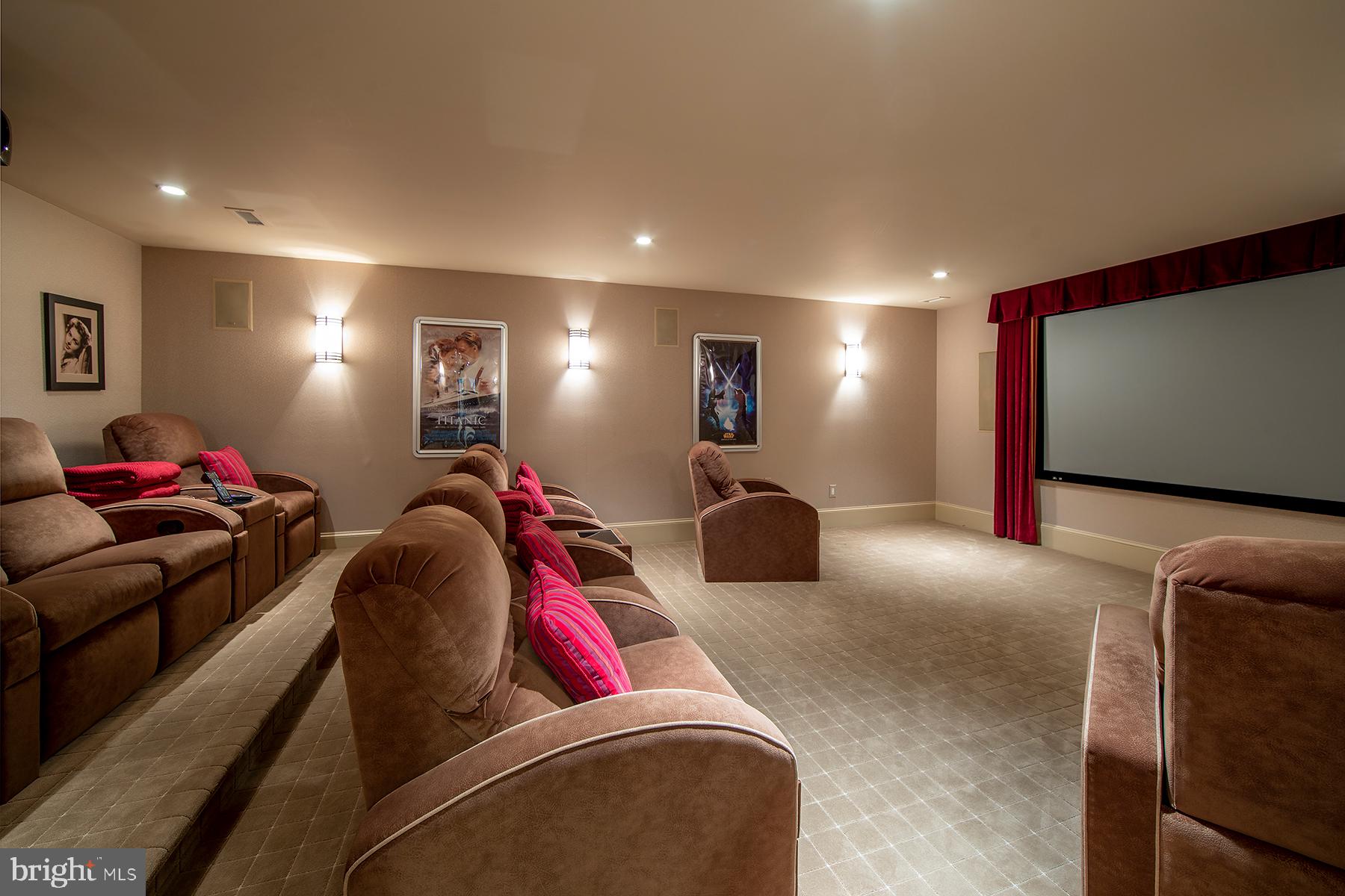 BUTTONWOOD FARMS - Residential