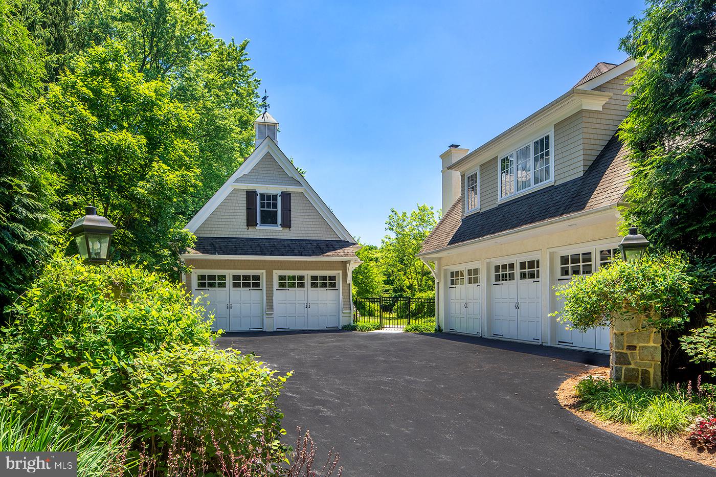 BUTTONWOOD FARMS - Residential