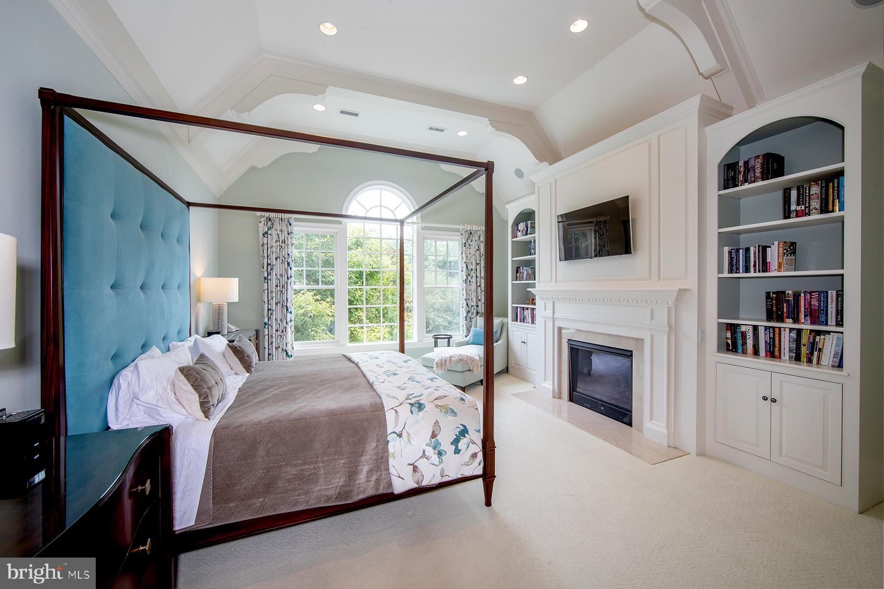 BUTTONWOOD FARMS - Residential