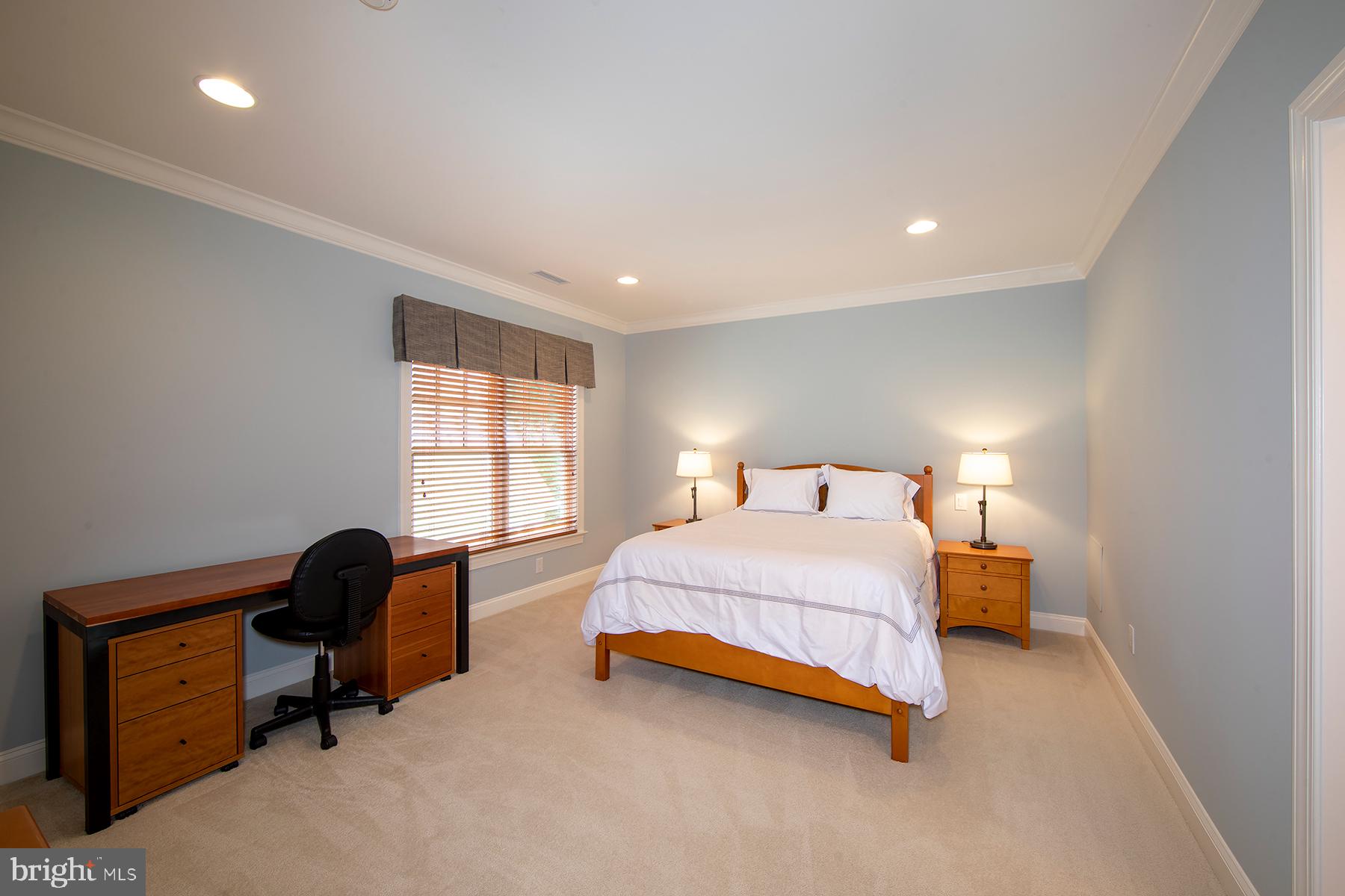 BUTTONWOOD FARMS - Residential