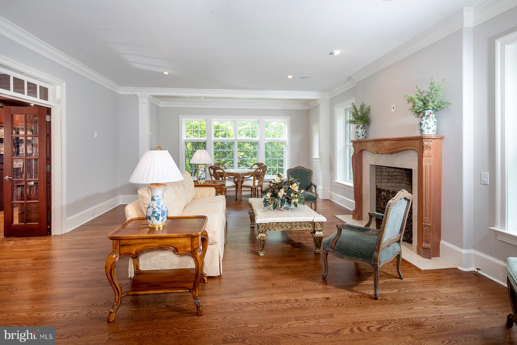 BUTTONWOOD FARMS - Residential