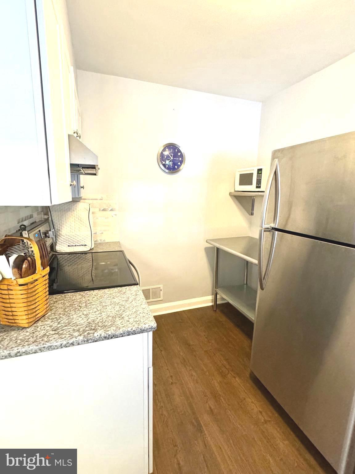 PIKESVILLE - Residential