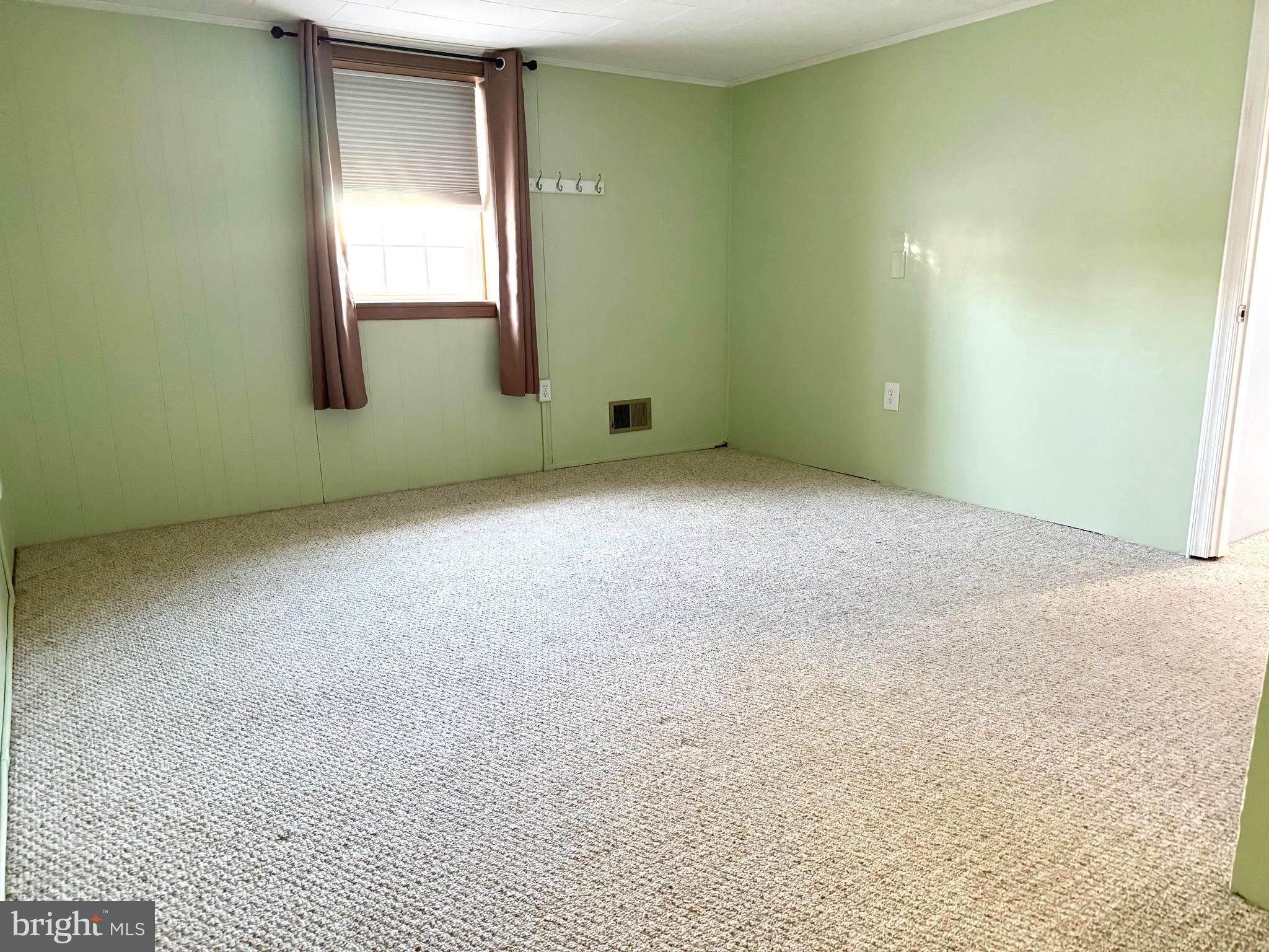 PIKESVILLE - Residential