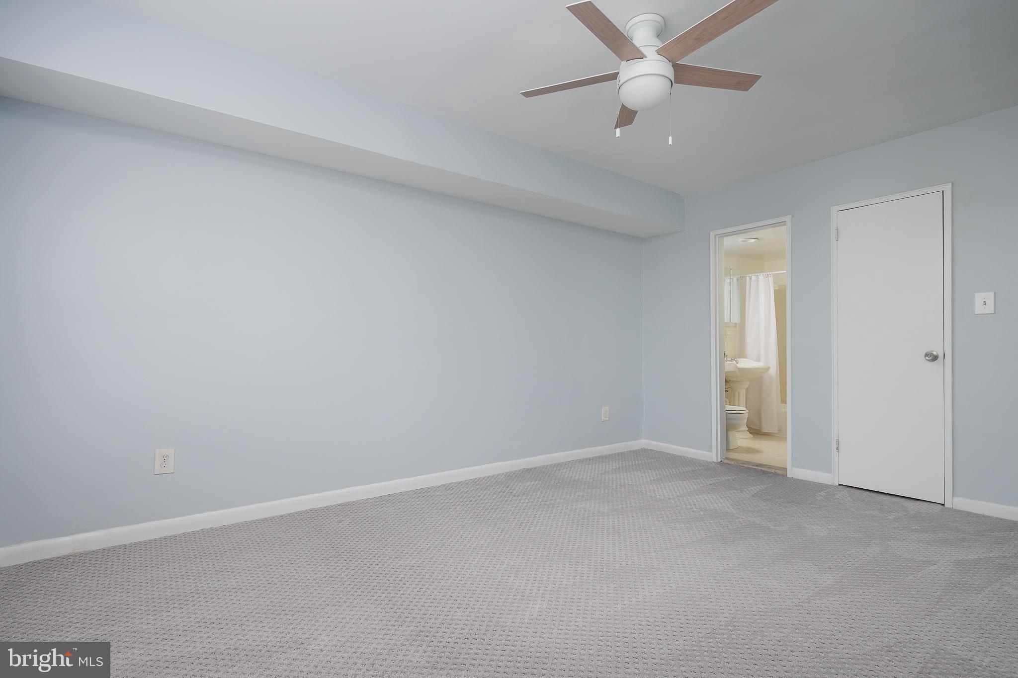 SEMINARY WALK - Residential