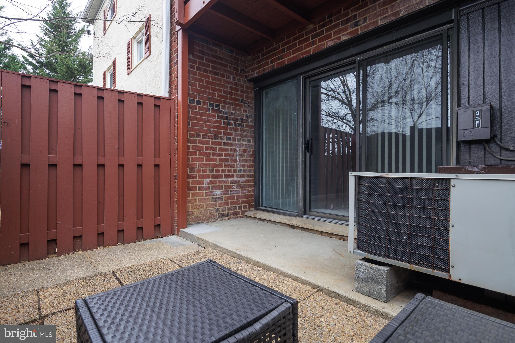 SEMINARY WALK - Residential