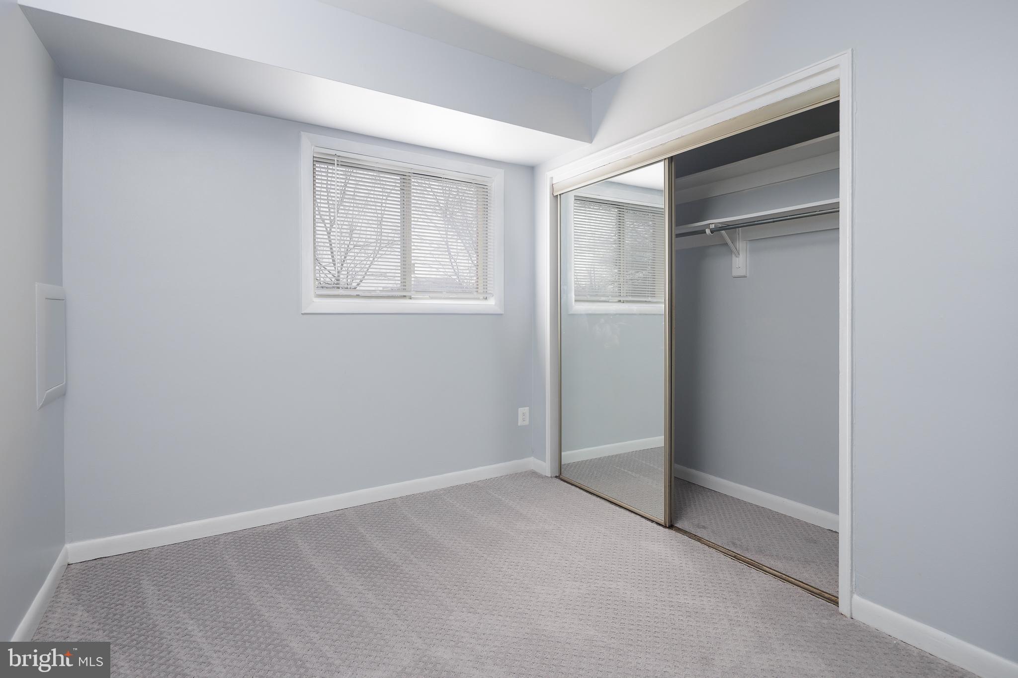 SEMINARY WALK - Residential