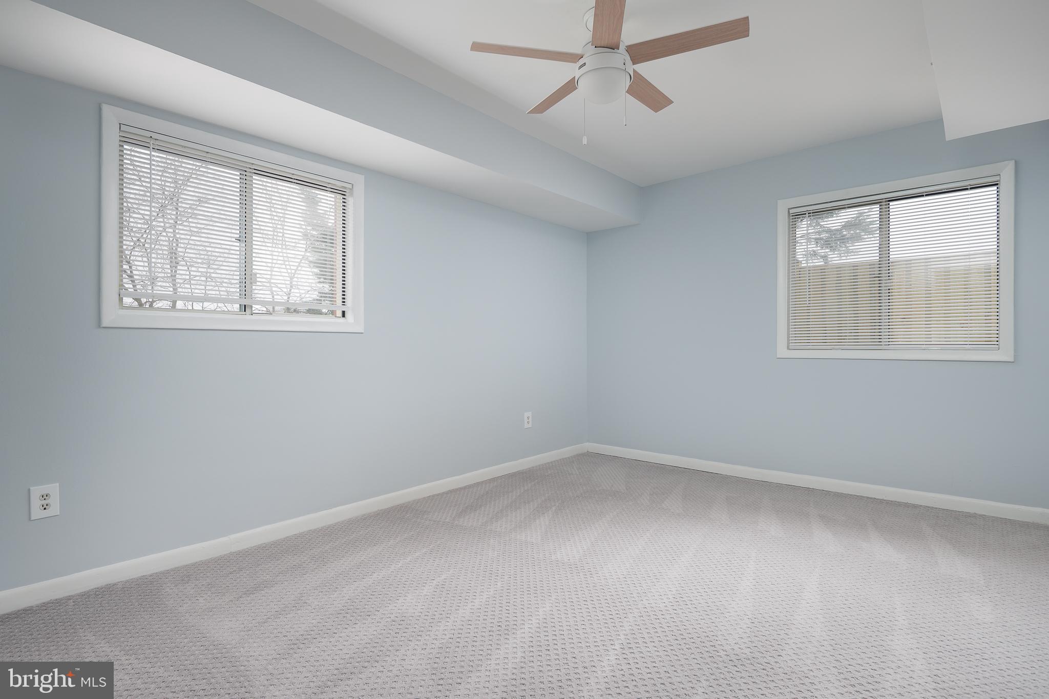 SEMINARY WALK - Residential