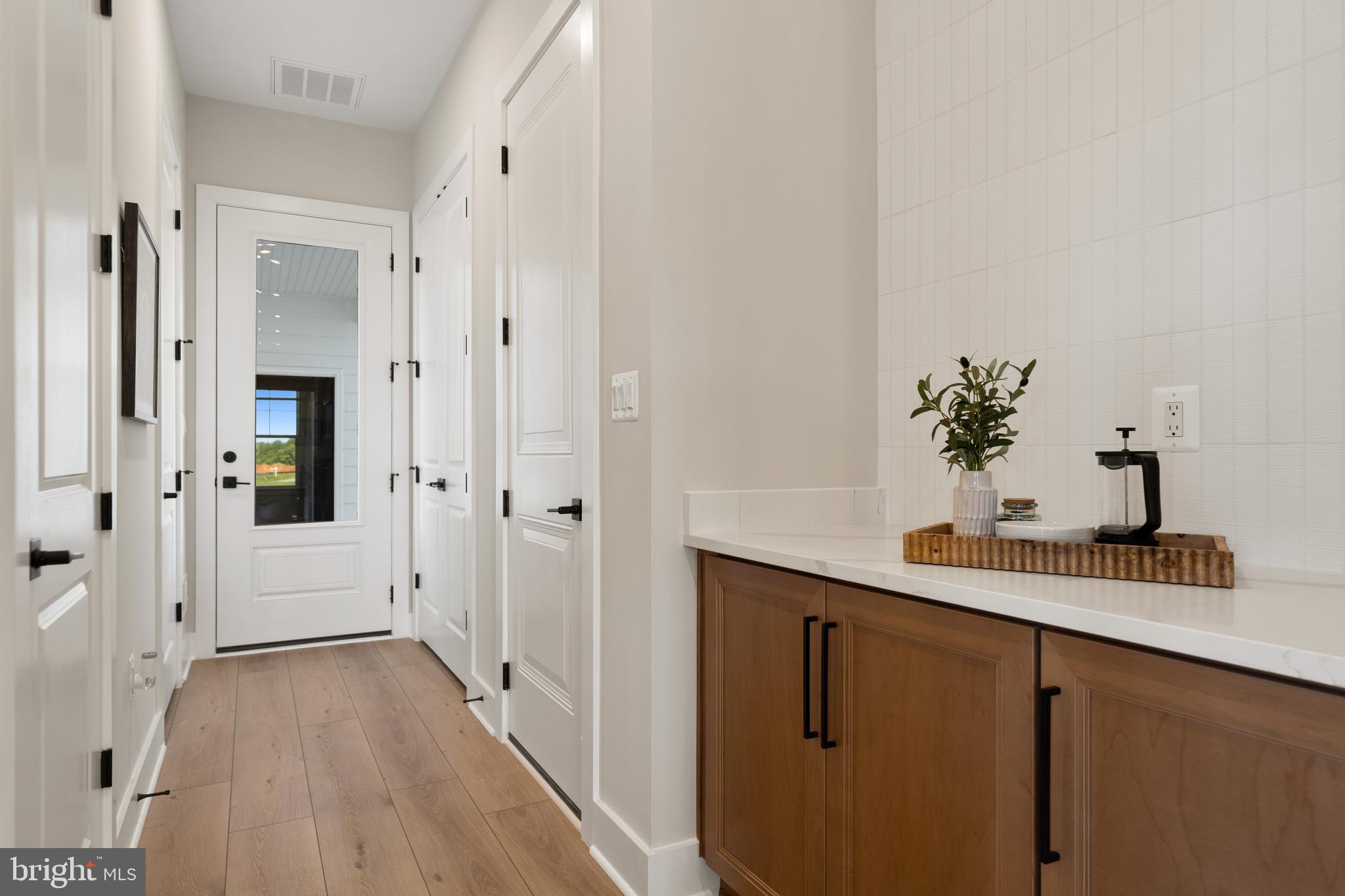 KNOB HILL ESTATES AT MADISON FIELDS - Residential