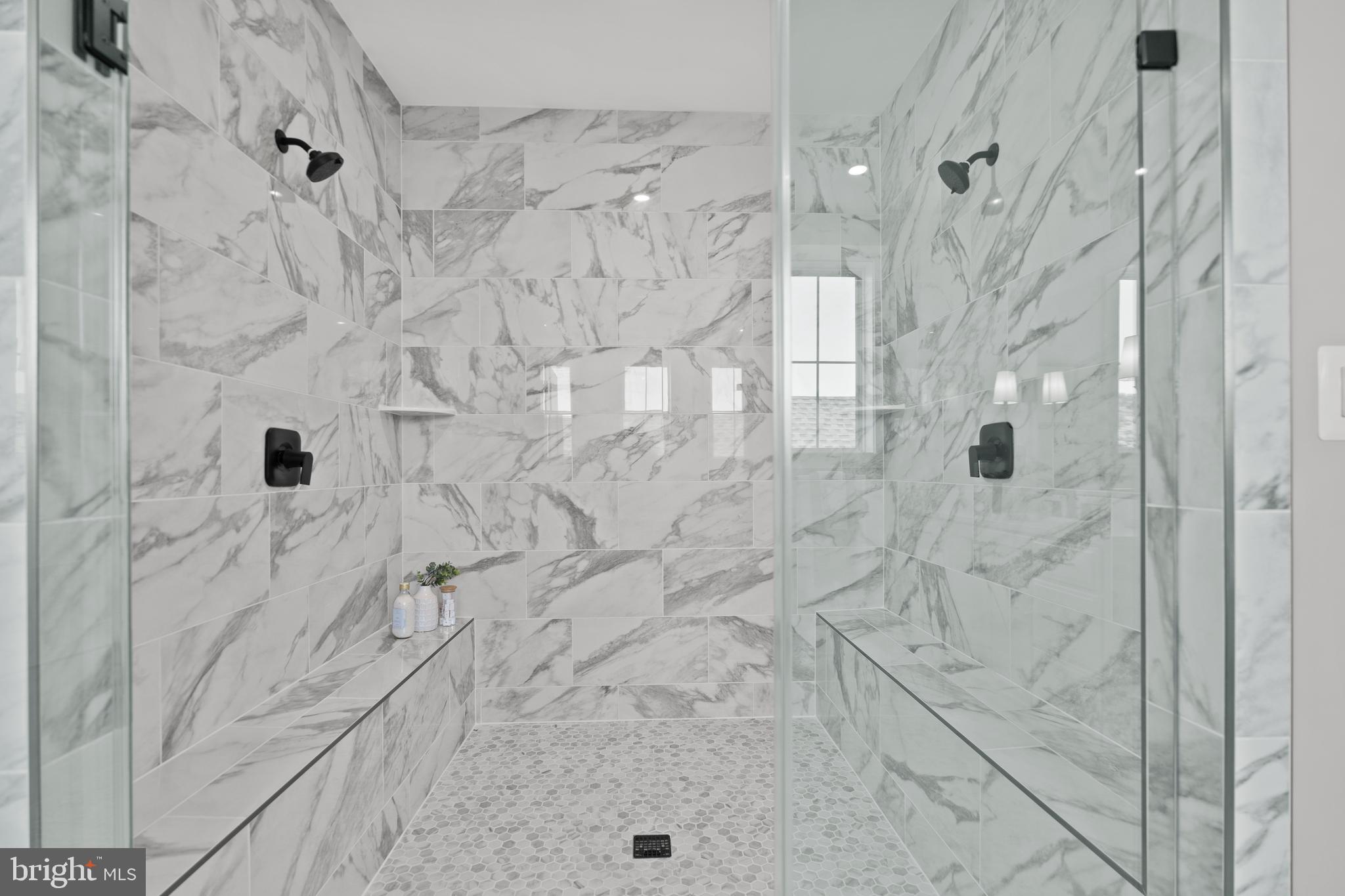 KNOB HILL ESTATES AT MADISON FIELDS - Residential