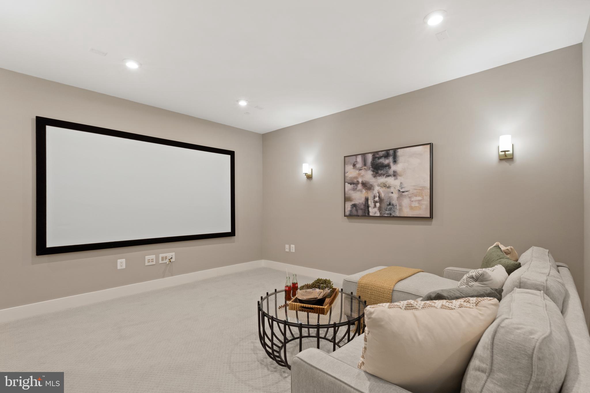 KNOB HILL ESTATES AT MADISON FIELDS - Residential