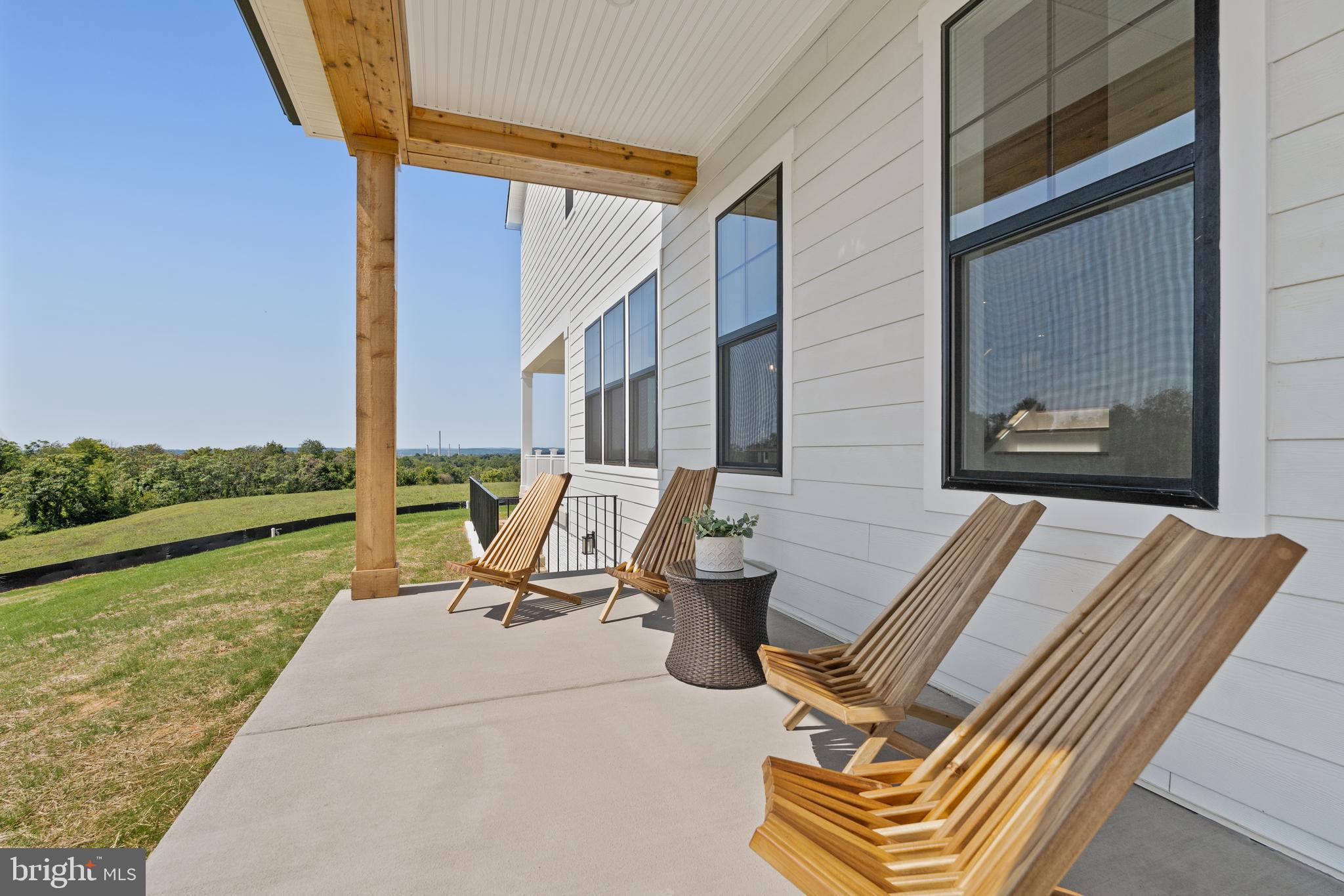 KNOB HILL ESTATES AT MADISON FIELDS - Residential