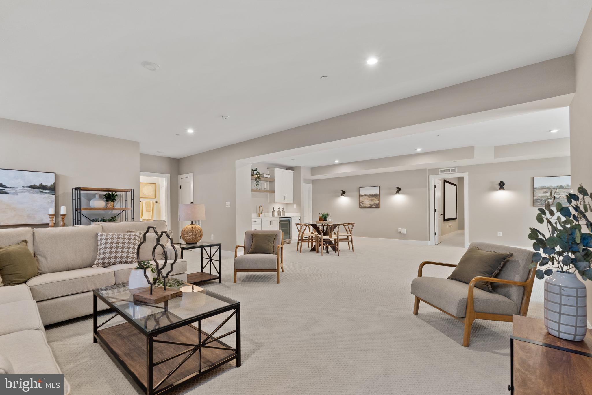 KNOB HILL ESTATES AT MADISON FIELDS - Residential