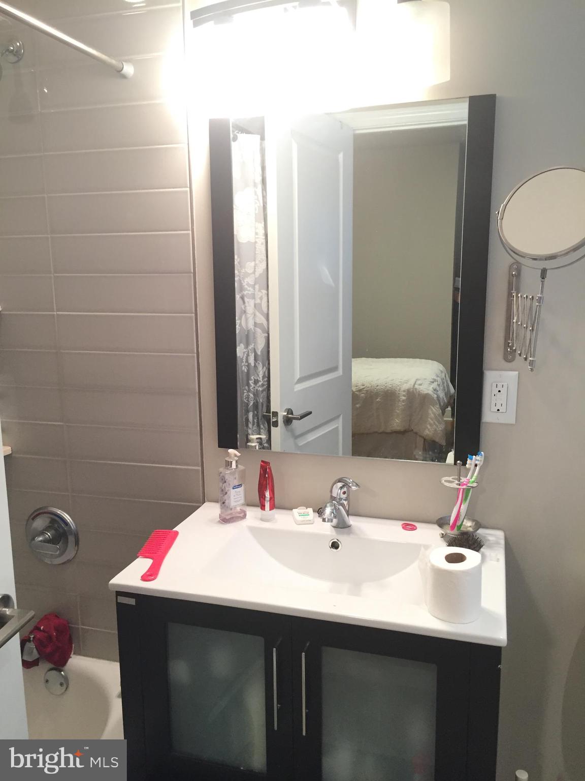 WASHINGTON SQ WEST - Residential Lease