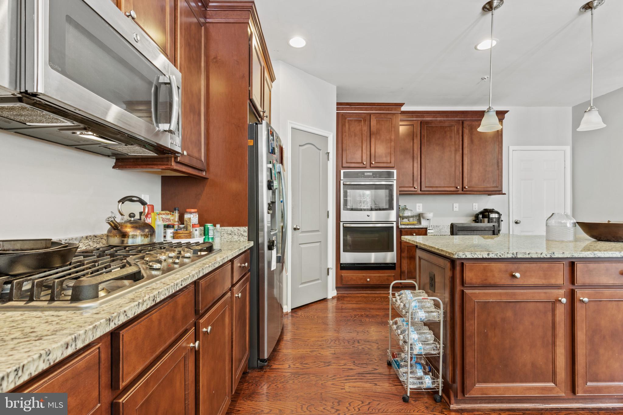 BROOKWOOD RUN - Residential