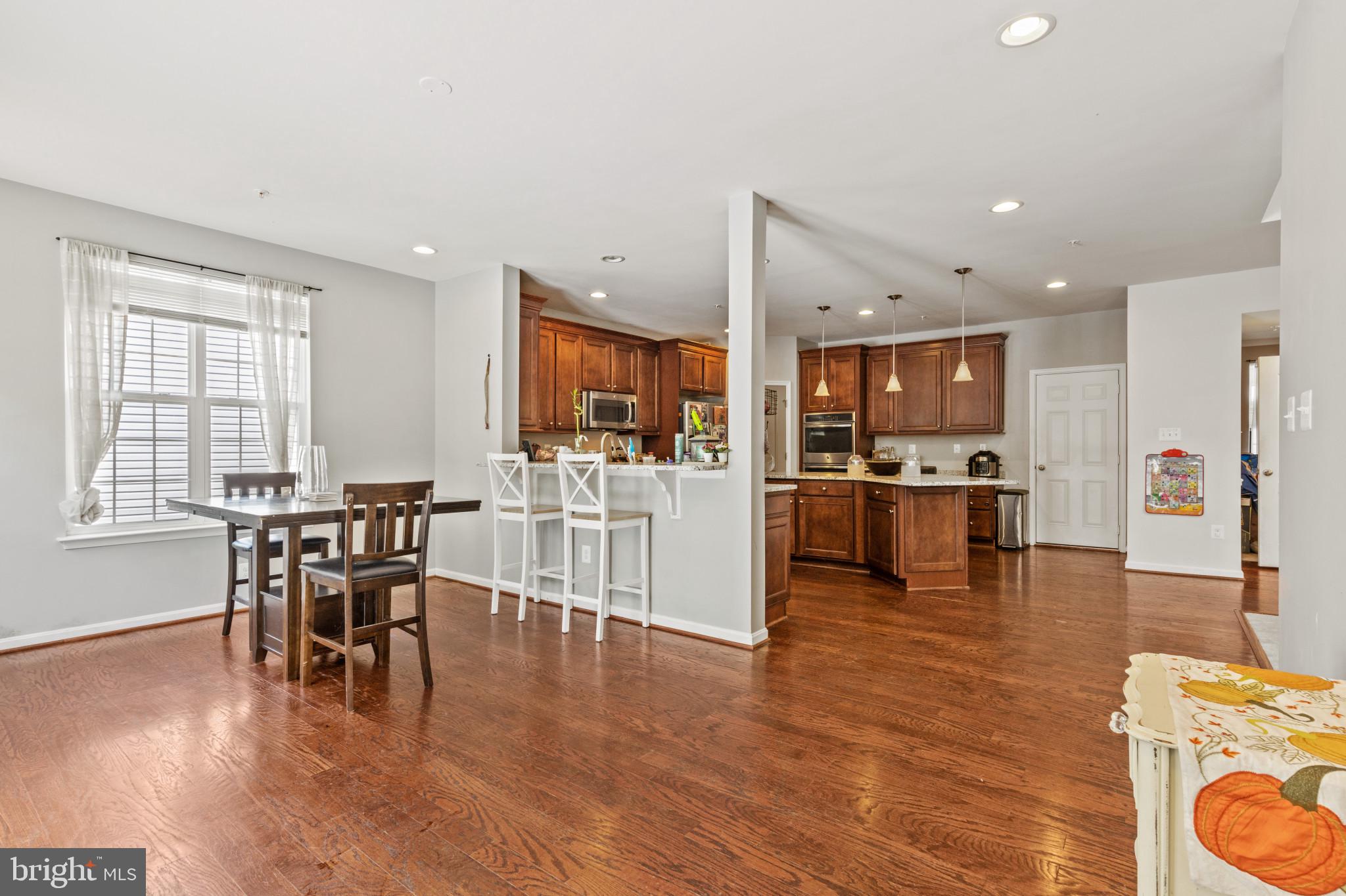 BROOKWOOD RUN - Residential