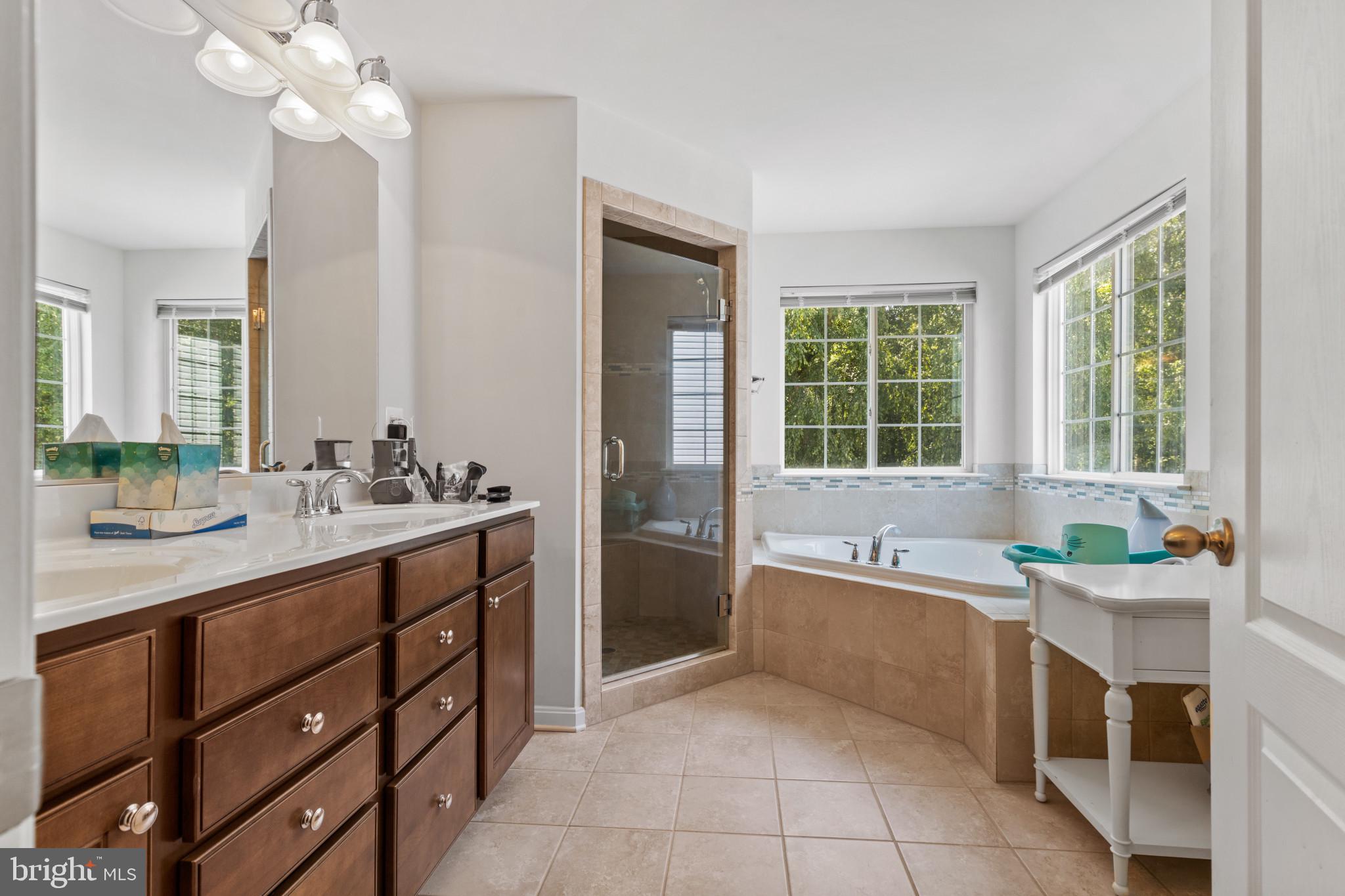 BROOKWOOD RUN - Residential