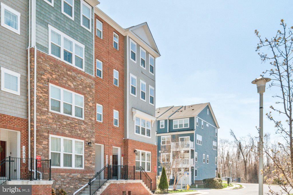 RIVERWALK AT CROFTON - Residential