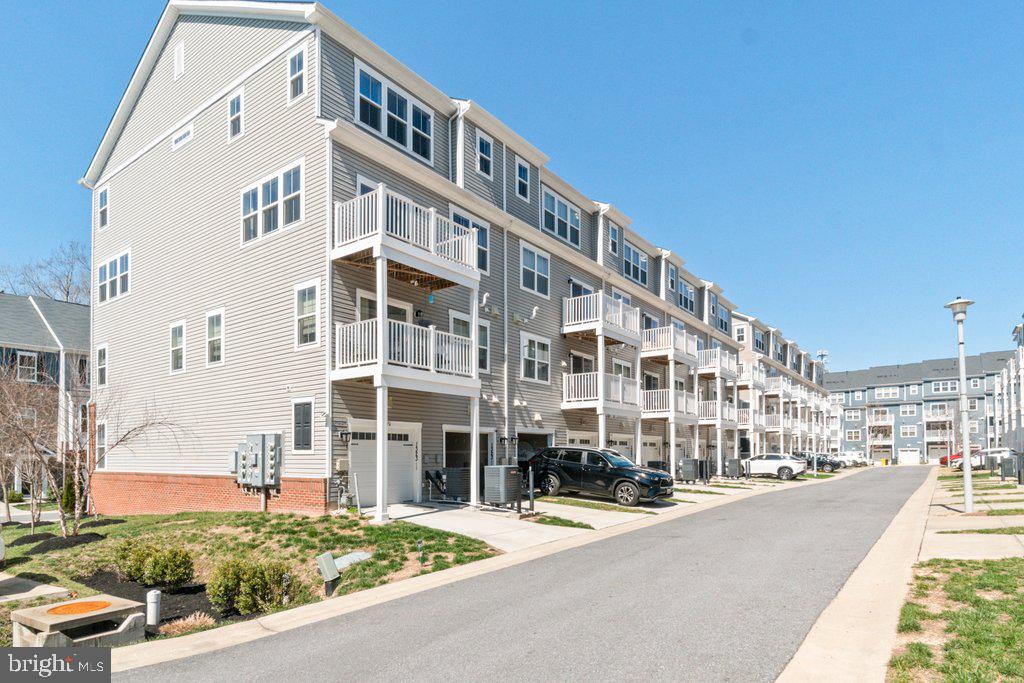 RIVERWALK AT CROFTON - Residential