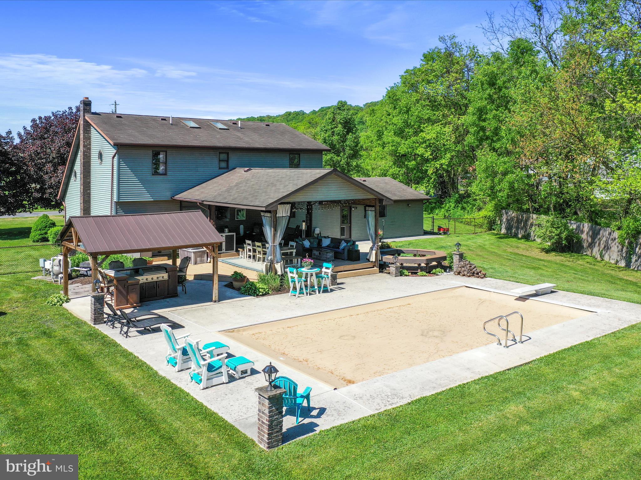 PATTERSON CREEK VILLAGE - Residential