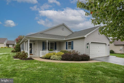 Photo for 3 GREENBRIAR DRIVE