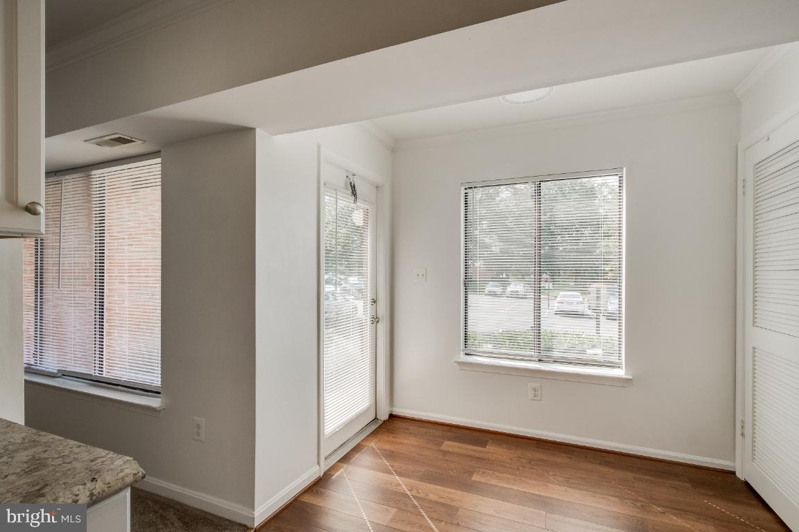 BATTERY HEIGHTS - Residential Lease